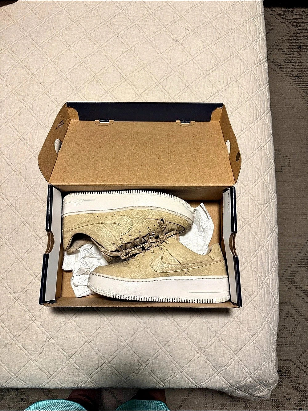 Nike Air Force 1 '07 Low Sneakers in Beige & White US 7 Like New